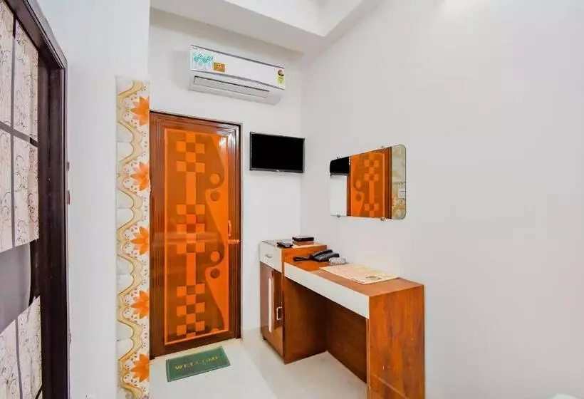 Super Hotel O Royal Palace