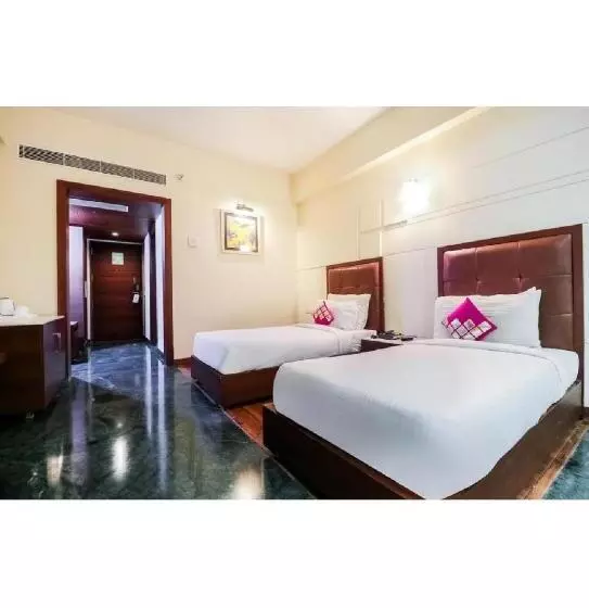 Hotel La Silver Leaf