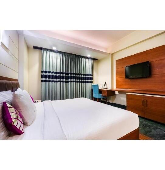 酒店 La Silver Leaf