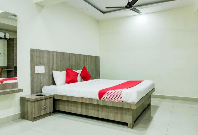 فندق O Kunal Palace