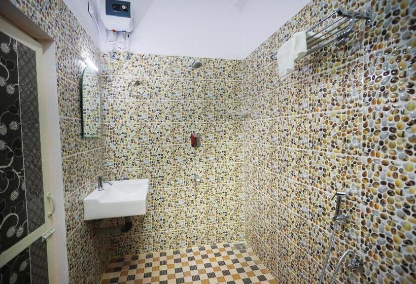 호텔 Rajeswari International