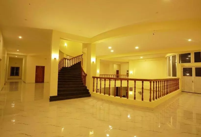 ホテル Rajeswari International