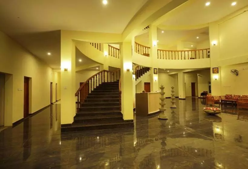 ホテル Rajeswari International