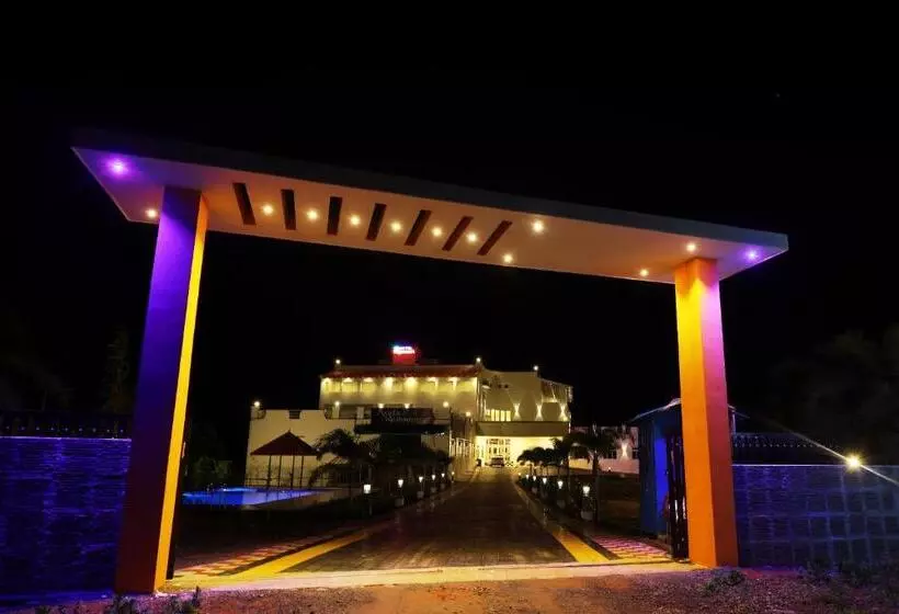 ホテル Rajeswari International