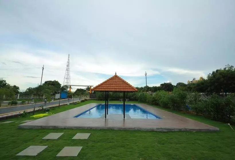 ホテル Rajeswari International