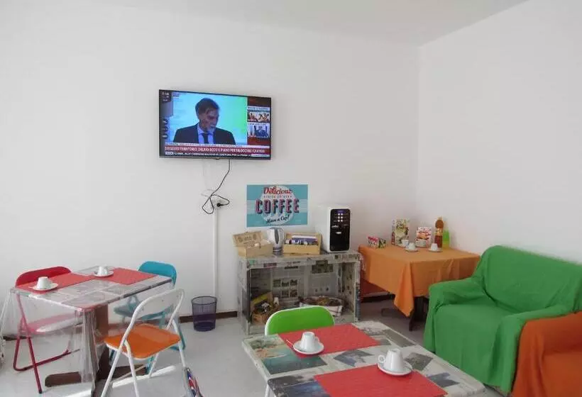 پانسیون Smart Rooms