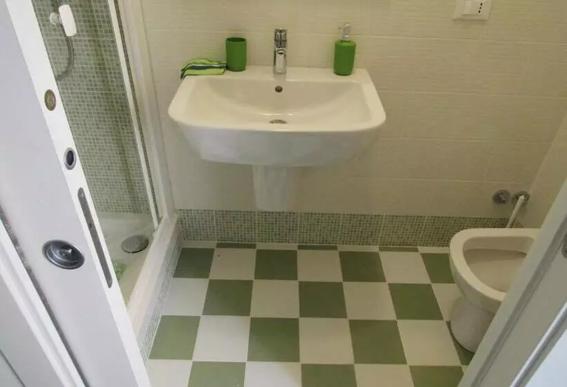 پانسیون Smart Rooms