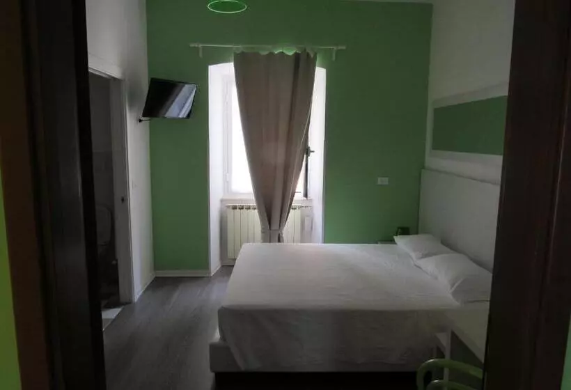 پانسیون Smart Rooms