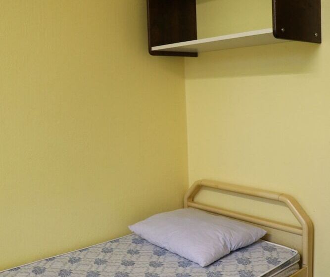 Vanha Maamies Hostel