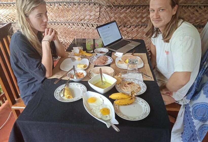 ペンション Green Garden Hiriketiya