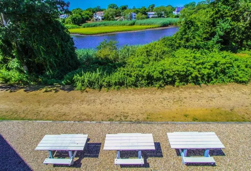 Hotelli The Cove At Yarmouth