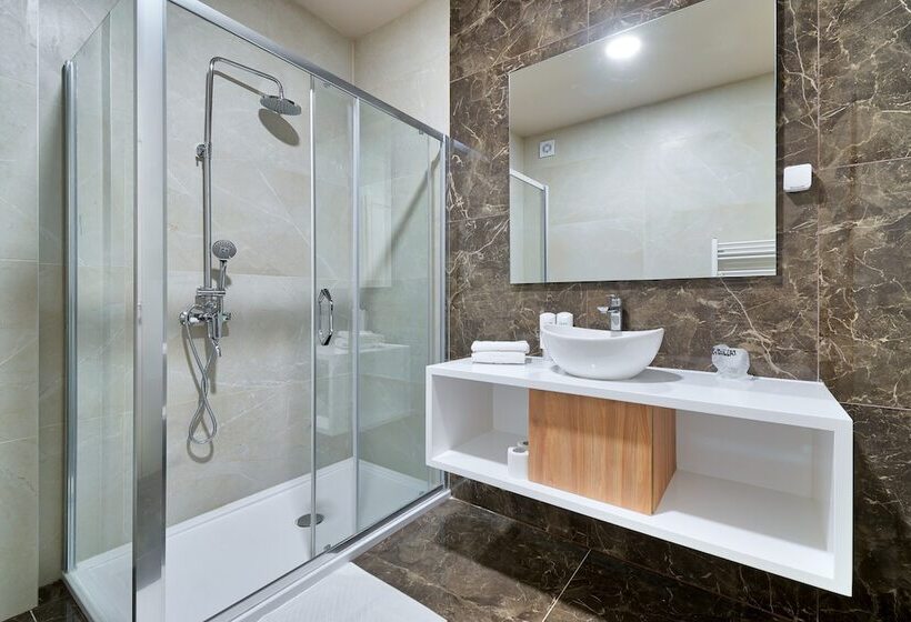 Boutique Hotel St Georgije