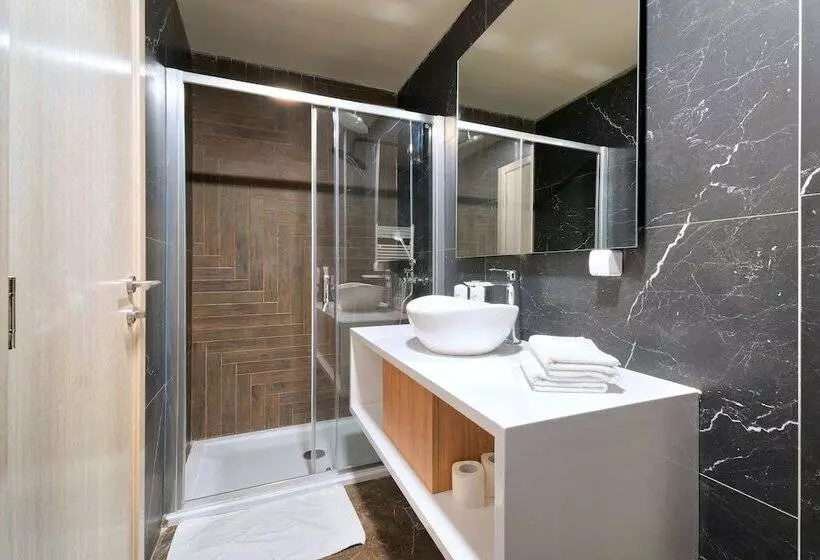 Boutique Hotel St Georgije