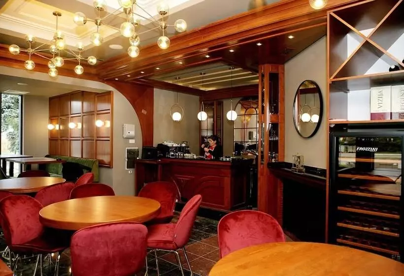 Boutique Hotel St Georgije