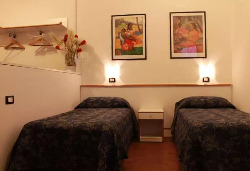 هتل Albergo Visconti