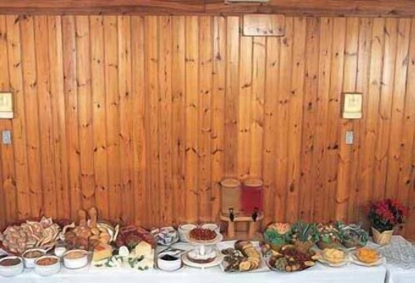 בית מלון כפרי Aurora