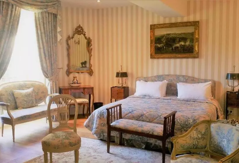 ホテル Château De Vault De Lugny