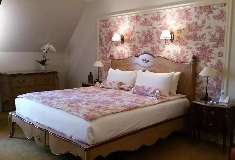 ホテル Château De Vault De Lugny