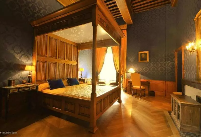 ホテル Château De Vault De Lugny