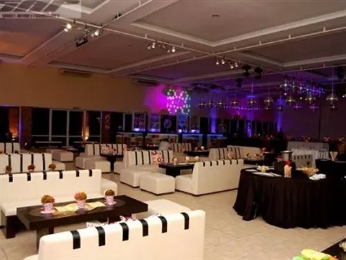 酒店 Complejo Turístico La Aventura