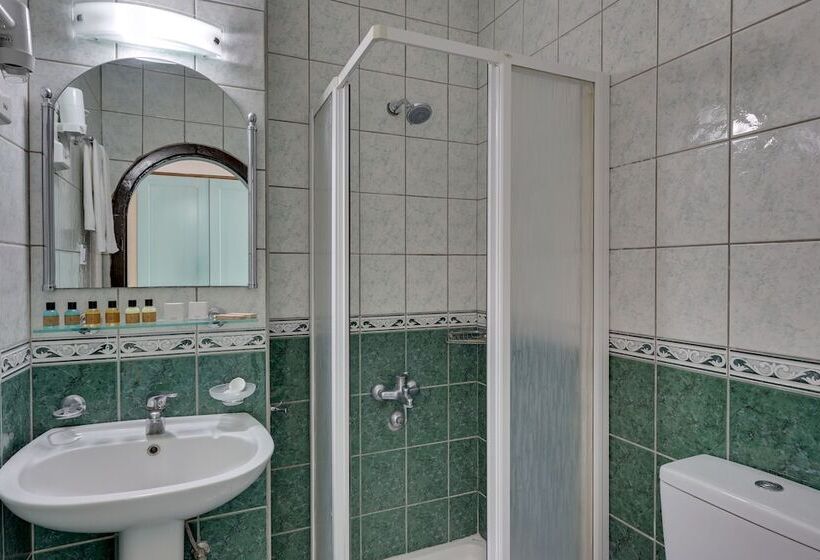 هتل Contess By Faros