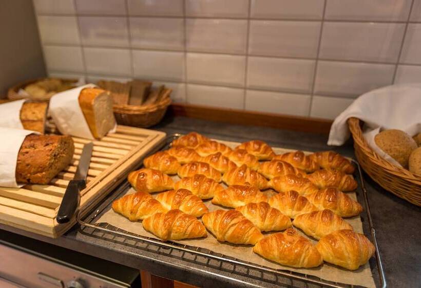 فندق Enter Amalie