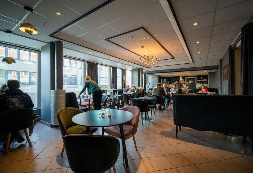 فندق Enter Amalie