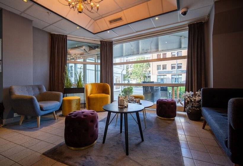 فندق Enter Amalie