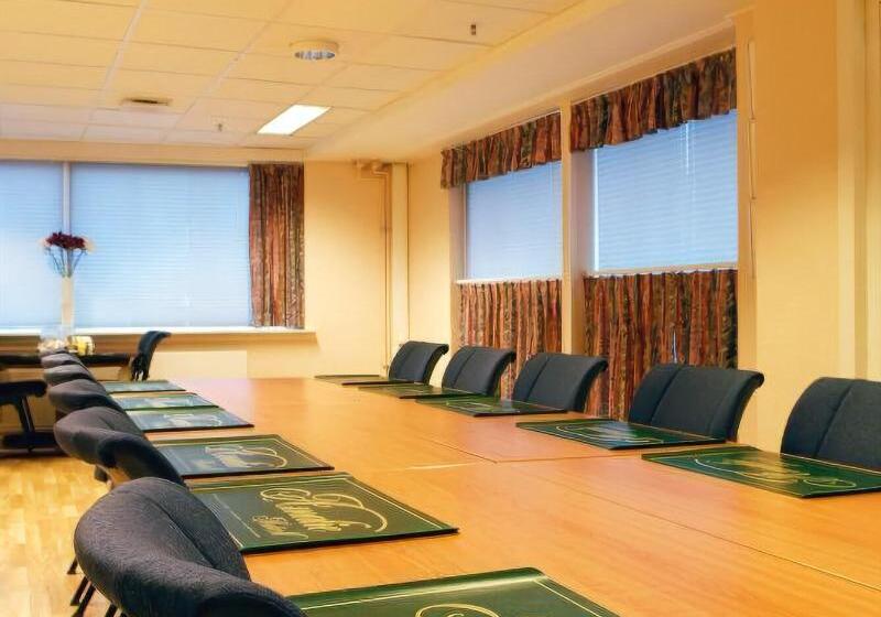 فندق Enter Amalie