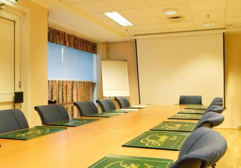 فندق Enter Amalie