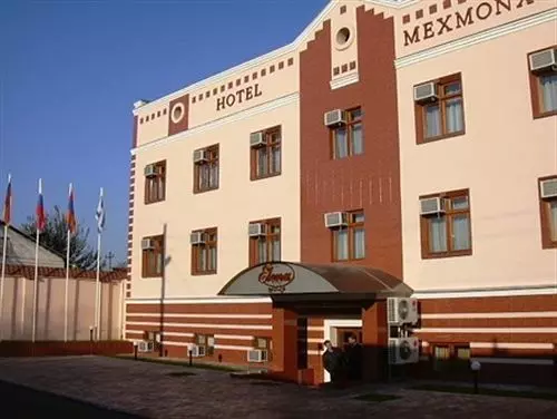 Hotelli Grand Raddus Jss