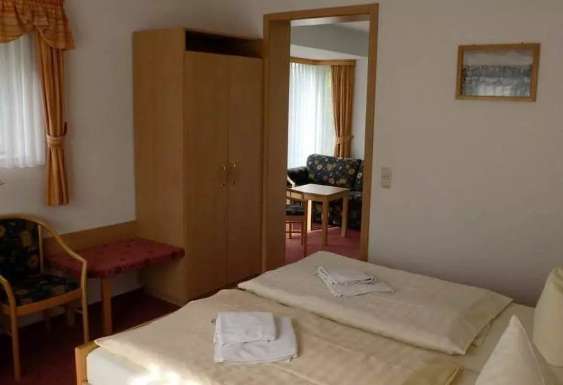 호텔 Haus Oberland