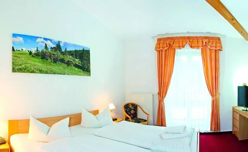 호텔 Haus Oberland