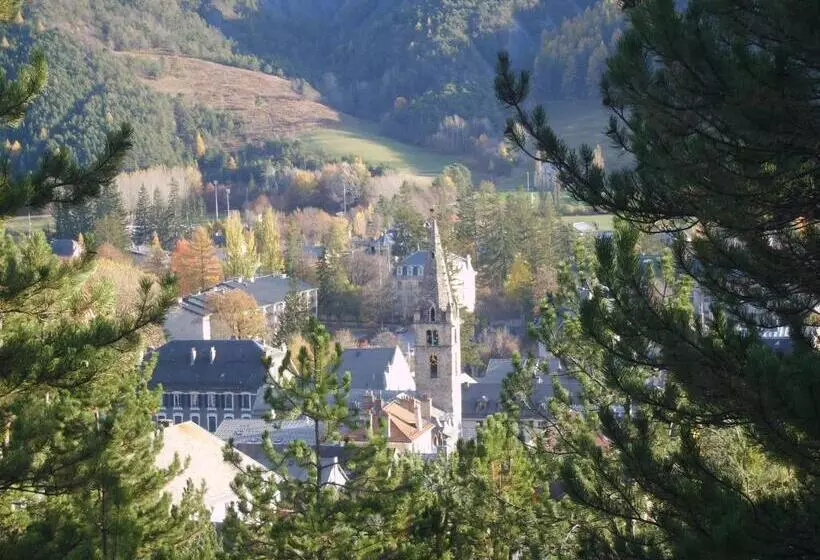 هتل Hôtel Bel Air