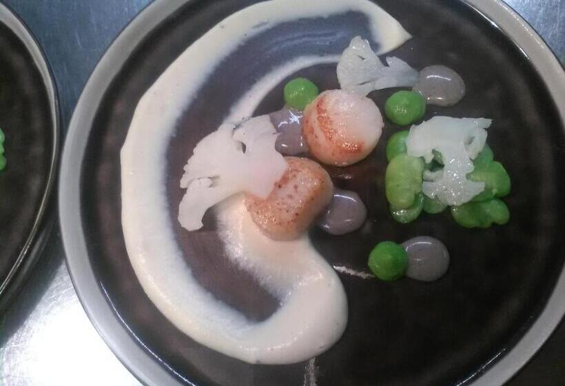 هتل La Ferronniere