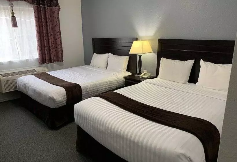 호텔 Lake Country Inn