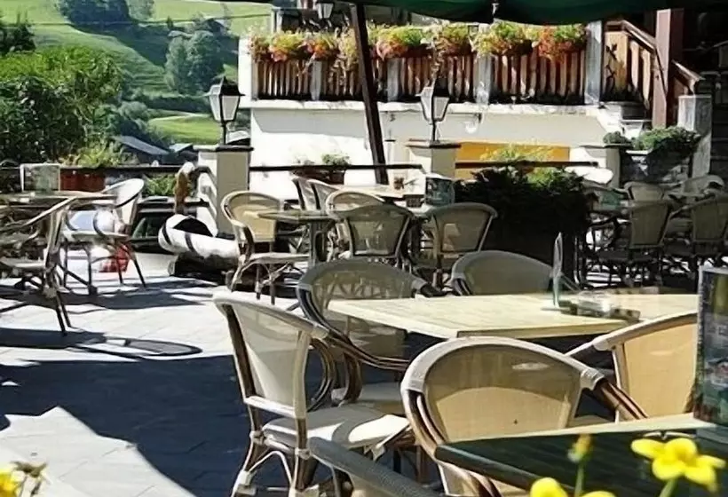 בית מלון כפרי Logis Hôtel Les Ancolies