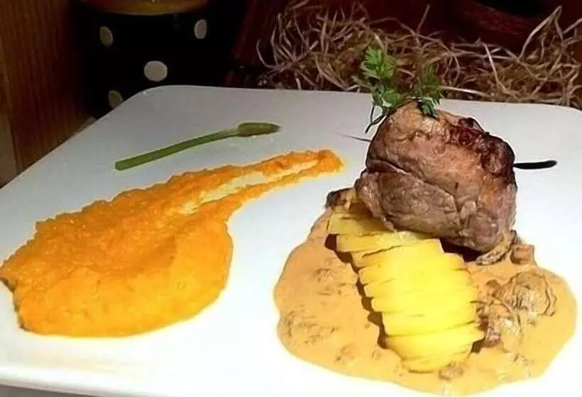 בית מלון כפרי Logis Hôtel Les Ancolies