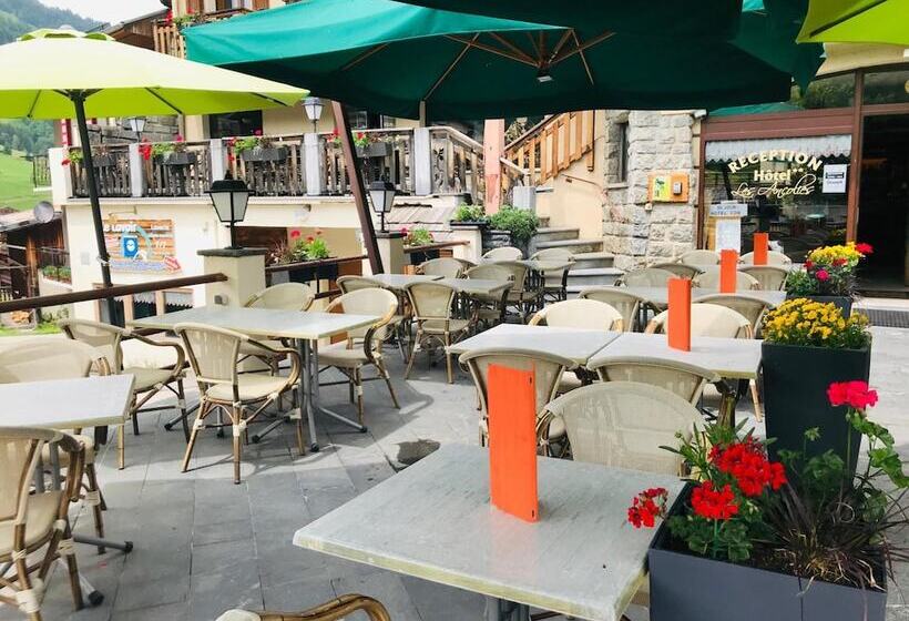 בית מלון כפרי Logis Hôtel Les Ancolies