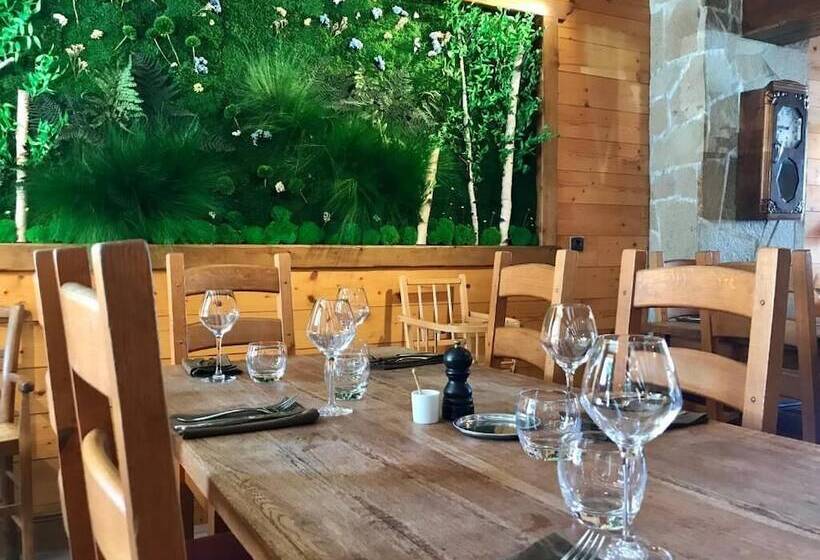 בית מלון כפרי Logis Hôtel Les Ancolies