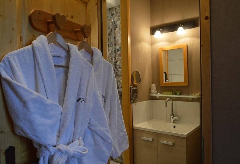 בית מלון כפרי Logis Hôtel Les Ancolies