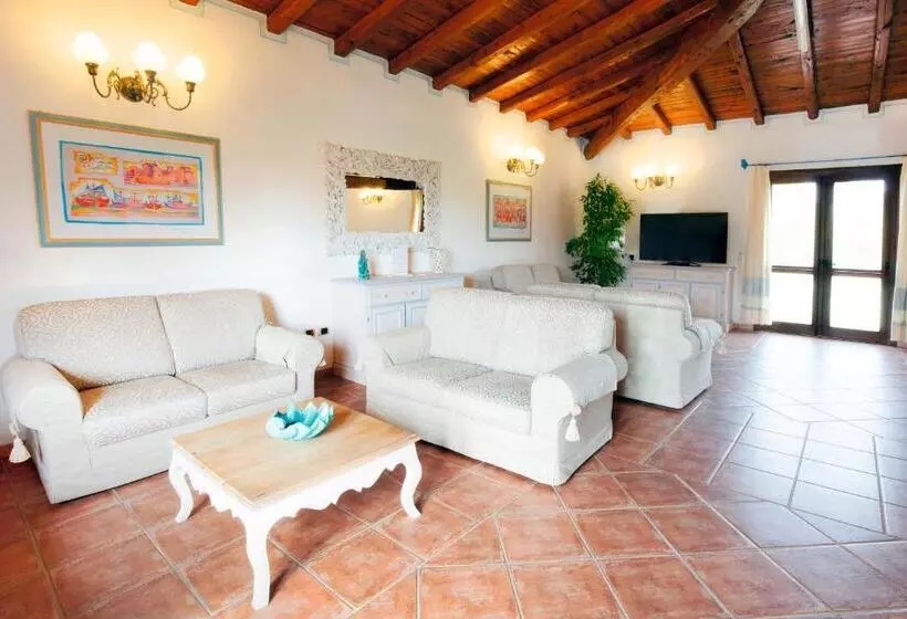 هتل Li Suari Club Village