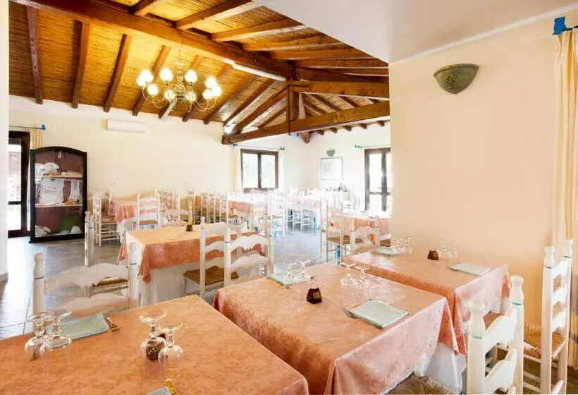 هتل Li Suari Club Village