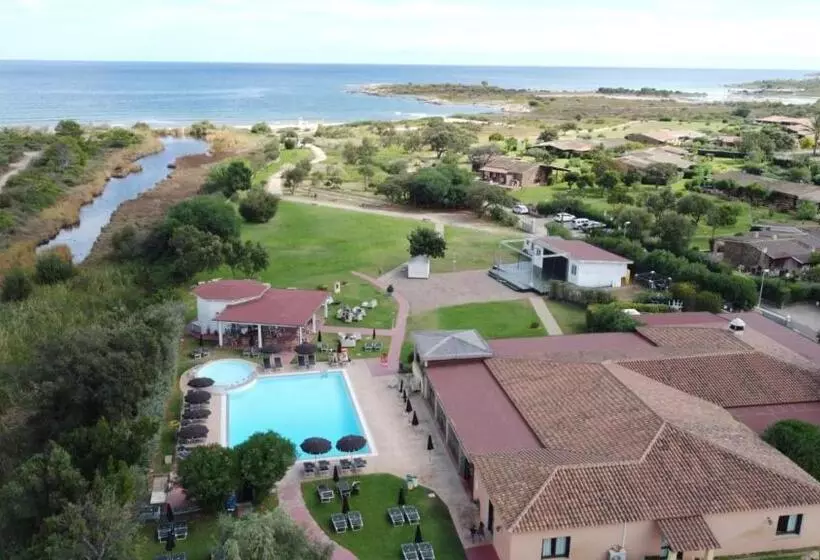 هتل Li Suari Club Village