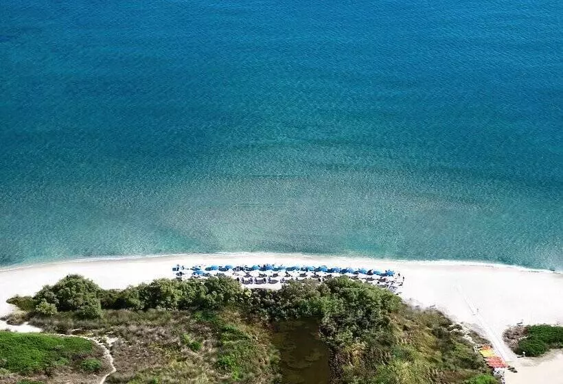 هتل Li Suari Club Village