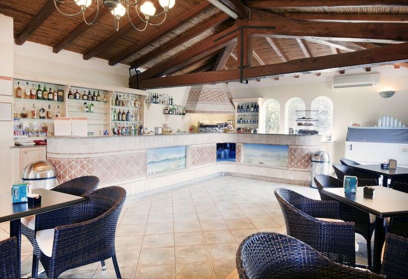 Отель Li Suari Club Village