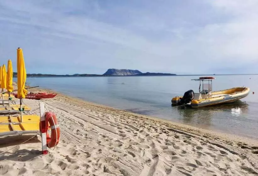 هتل Li Suari Club Village