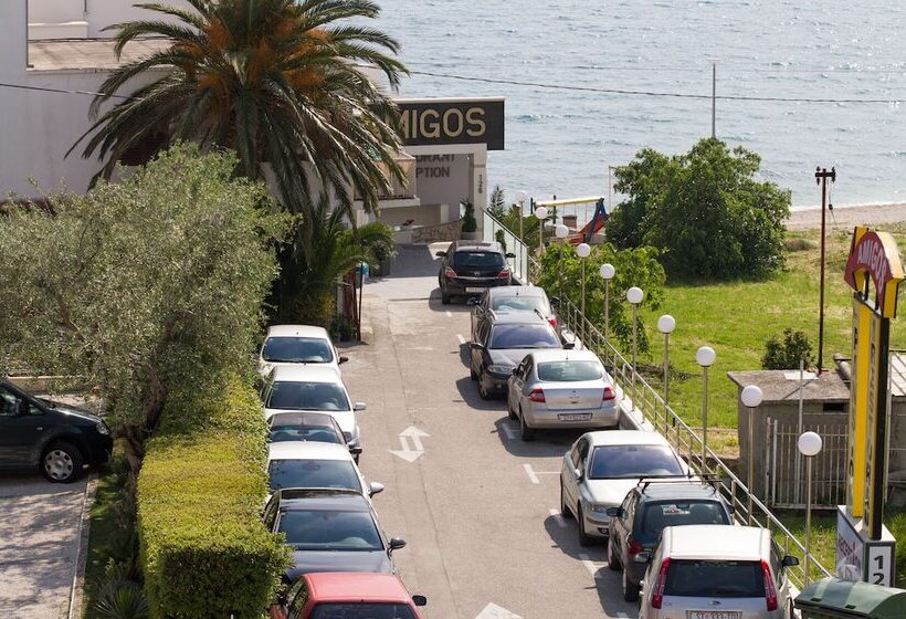 فندق Pansion Amigos