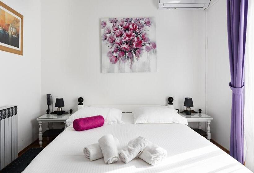 فندق Pansion Amigos