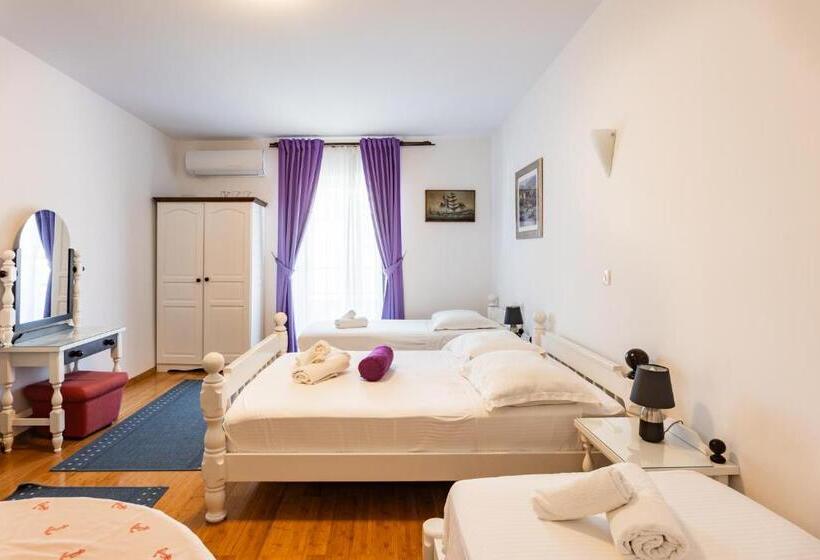 فندق Pansion Amigos